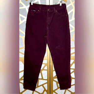 - Mom High Rise Jeans‎ Size 14 MED.